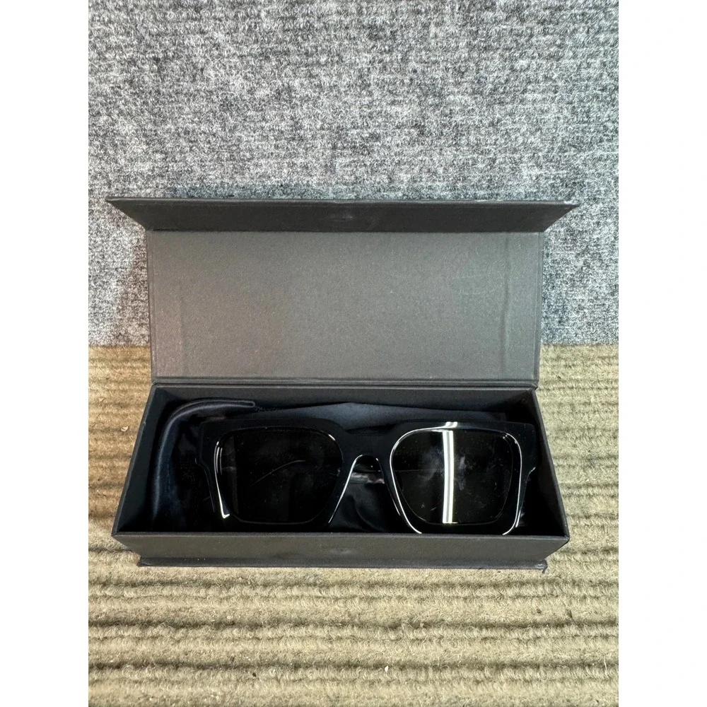 Trend-G FA221129 Black Square Sunglasses Gold Logo Designed in Italy 54-20-145